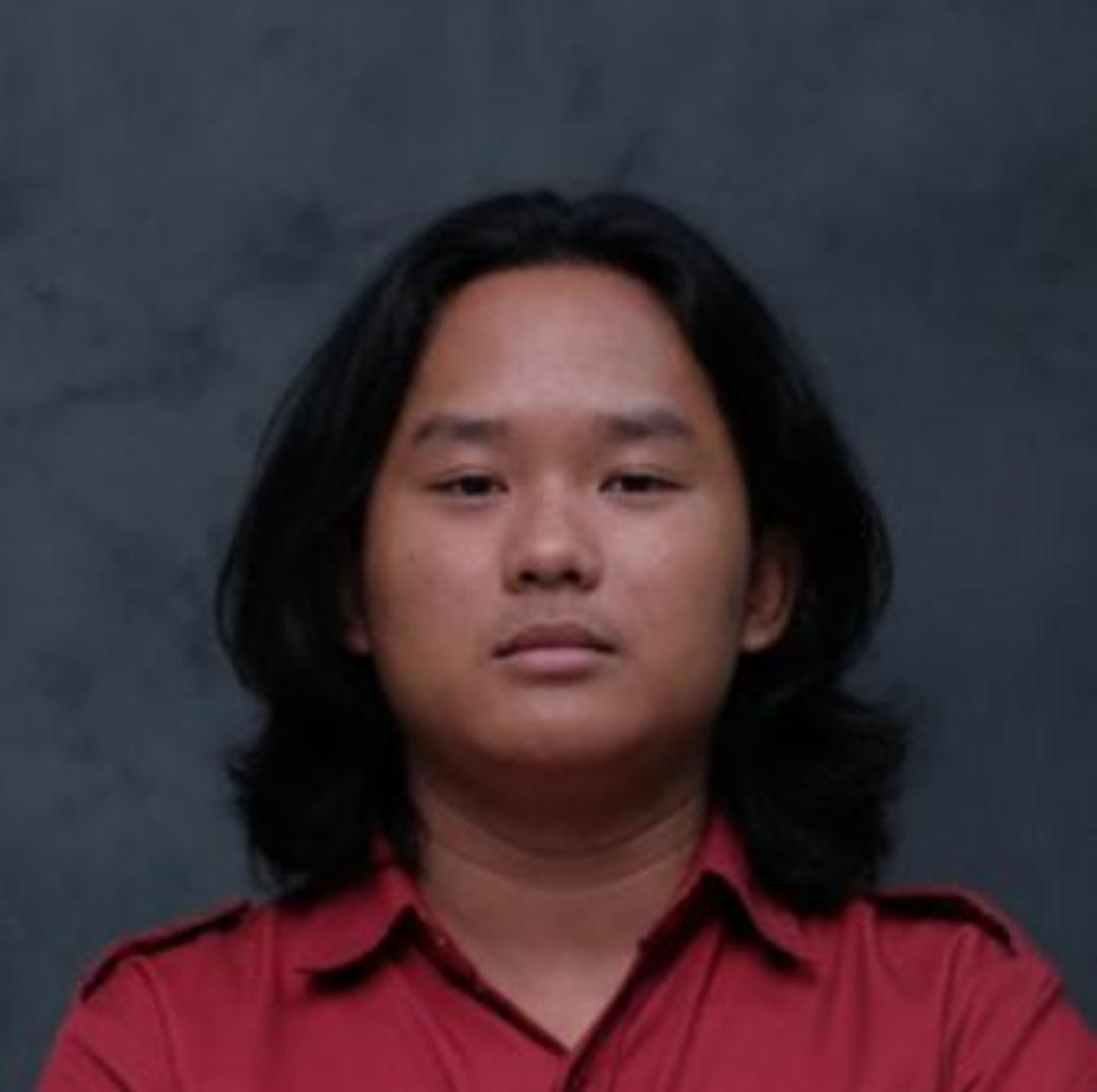 Rozananda Agustino Dwi cahya - CEO OlengBloge